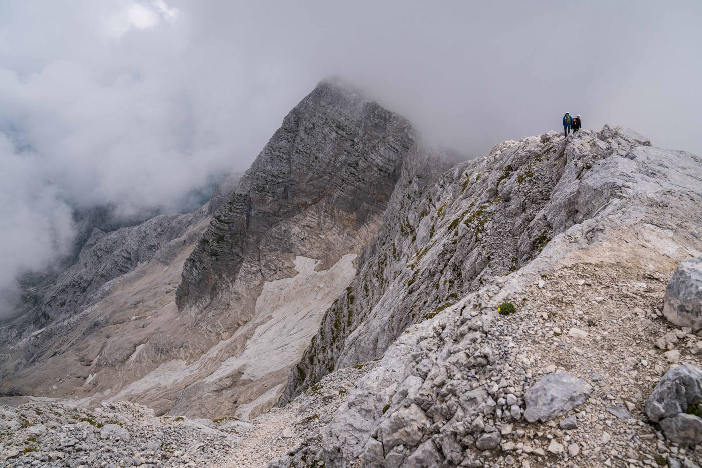 In cresta tra le nuvole
